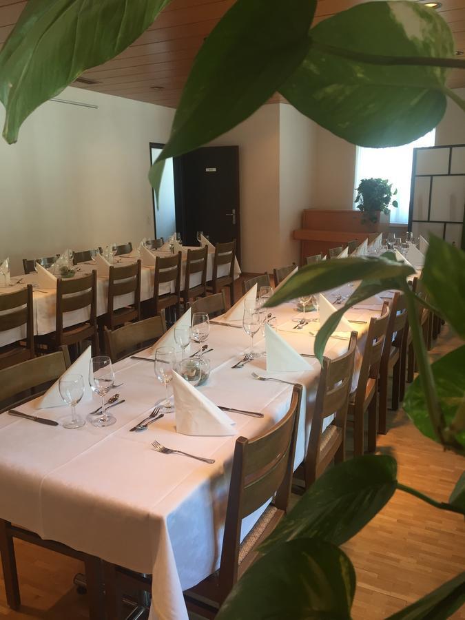 Hotel & Restaurant Stadthof Glarus Kültér fotó