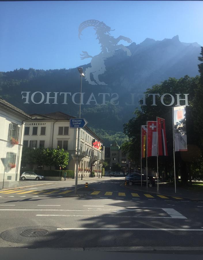 Hotel & Restaurant Stadthof Glarus Kültér fotó