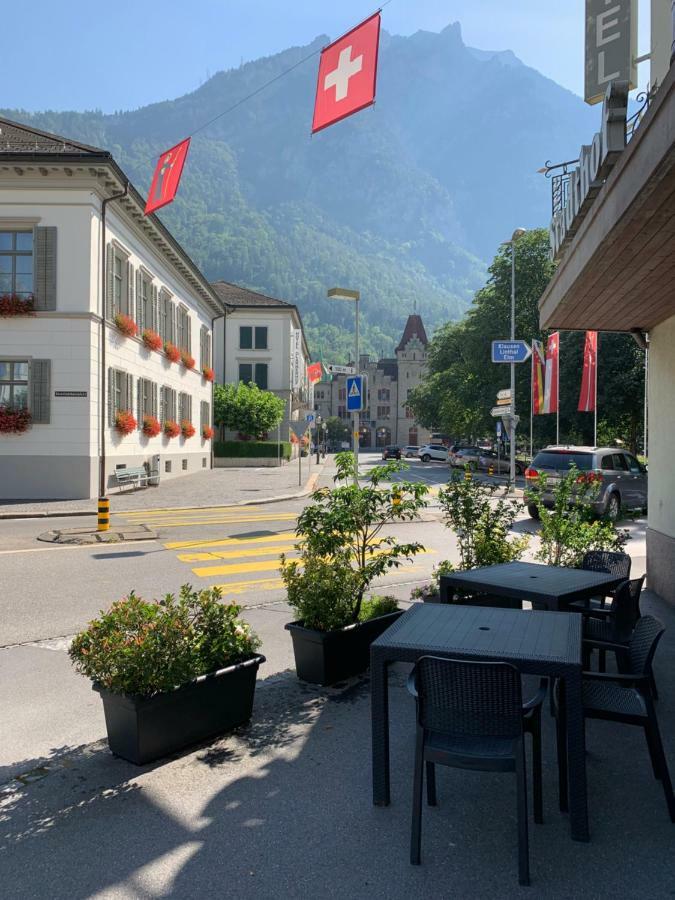 Hotel & Restaurant Stadthof Glarus Kültér fotó