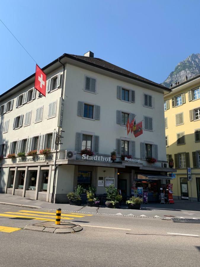 Hotel & Restaurant Stadthof Glarus Kültér fotó